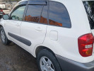 Toyota RAV4 2004 года