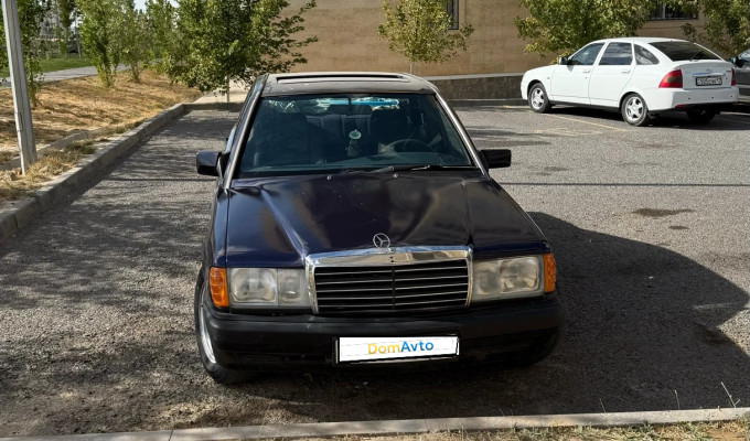 Mercedes-Benz 190 1992 года