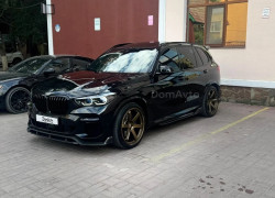 BMW X5 2023 года