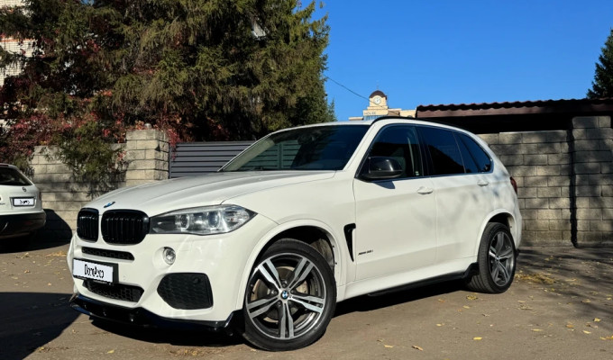 BMW X5 2015 года