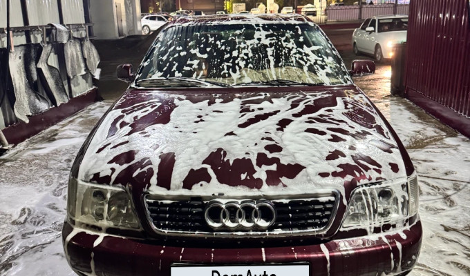 Audi A6 1994 года