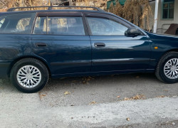Toyota Carina E 1995 года