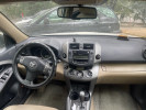 Toyota RAV4 2011 года