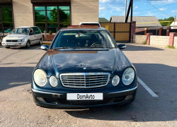 Mercedes-Benz E-Класс 2002 года