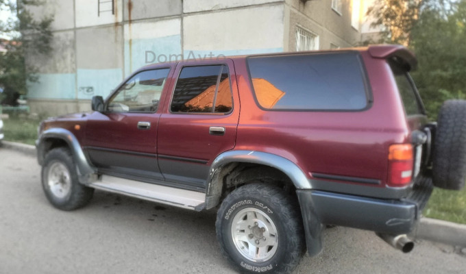 Toyota Hilux Surf 1993 года