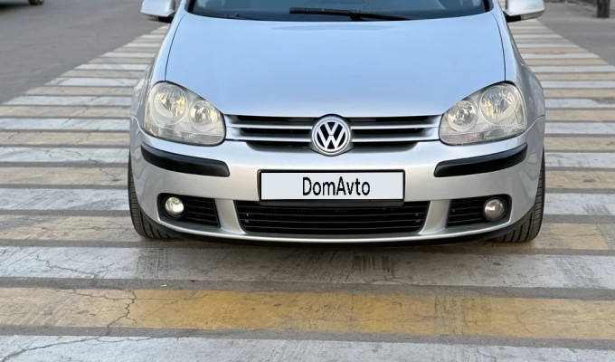 Volkswagen Golf 2005 года