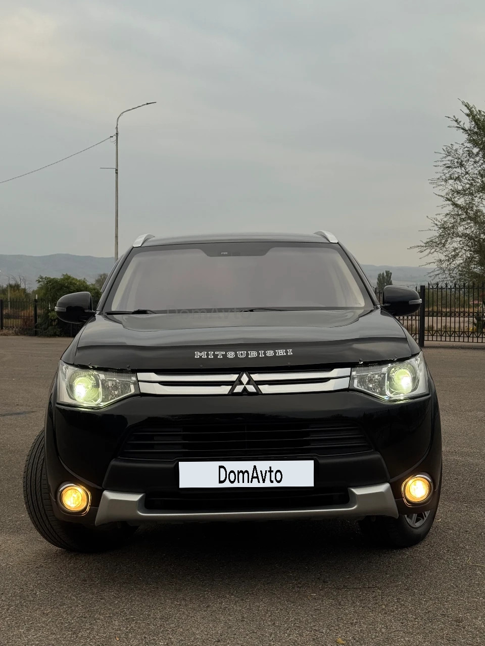 Mitsubishi Outlander, 2014