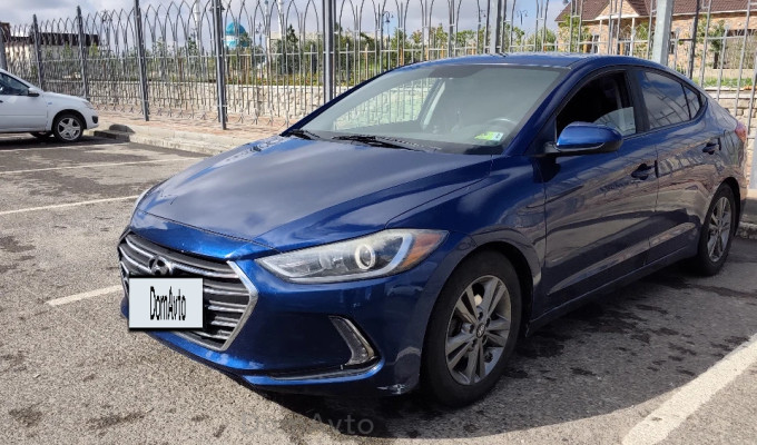 Hyundai Elantra 2018 года