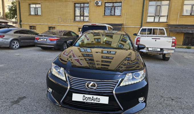 Lexus ES 2014 года