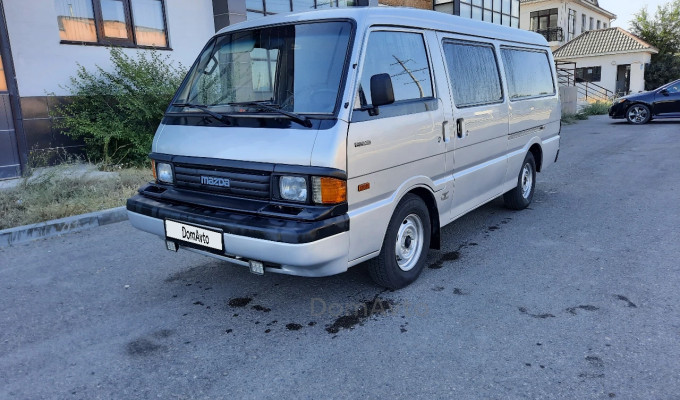 Mazda Bongo 1994 года
