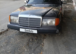Mercedes-Benz E-Класс 1992 года