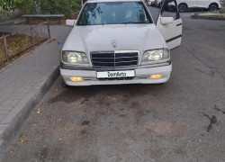 Mercedes-Benz C-Класс 1993 года