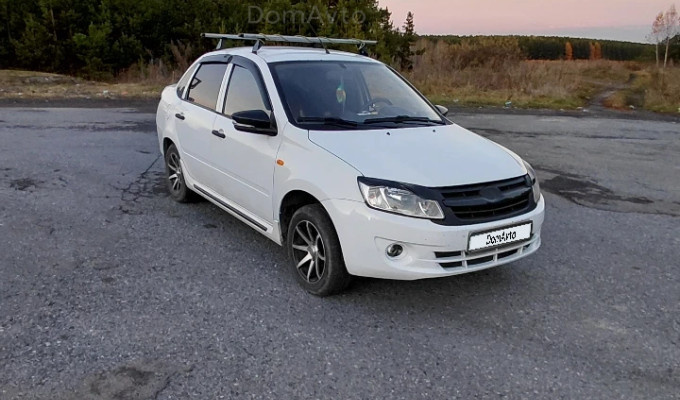 ВАЗ (Lada) Granta 2013 года