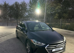 Hyundai Elantra 2018 года