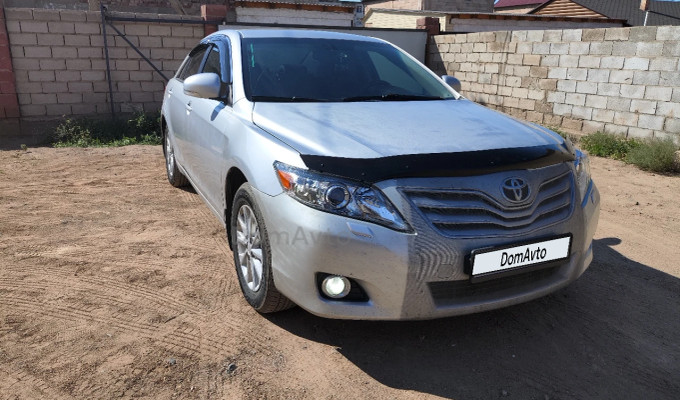 Toyota Camry 2009 года