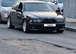 BMW 5 серия 2000 года