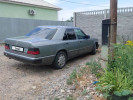 Mercedes-Benz E-Класс 1993 года