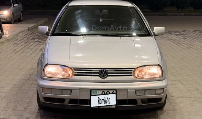 Volkswagen Golf 1995 года