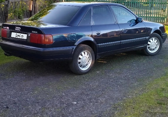 Audi 100 1993 года