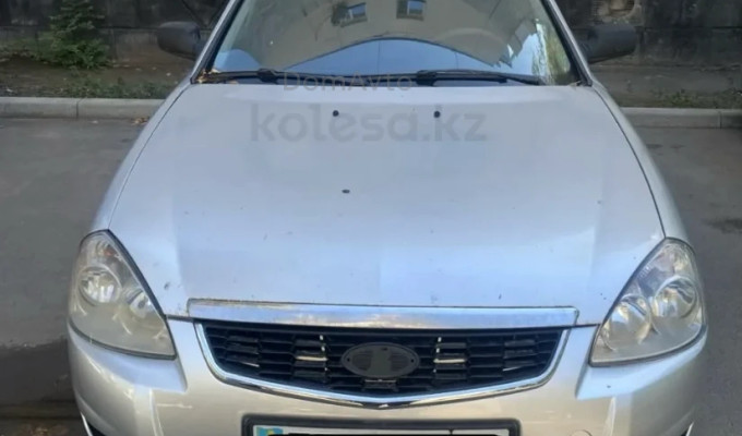 ВАЗ (Lada) Priora 2011 года