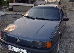 Volkswagen Passat 1989 года