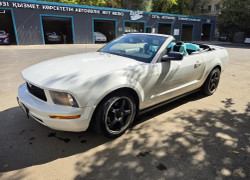 Ford Mustang 2007 года