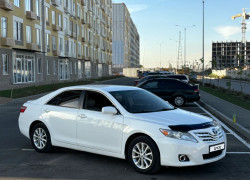 Toyota Camry 2007 года