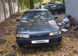 Nissan Primera 1993 года