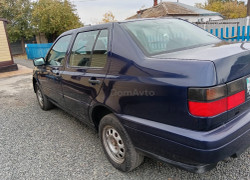 Volkswagen Vento 1998 года
