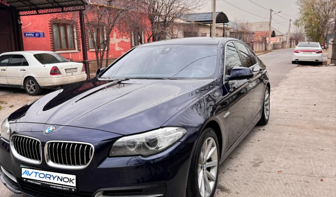 BMW 5 серия 2015 года