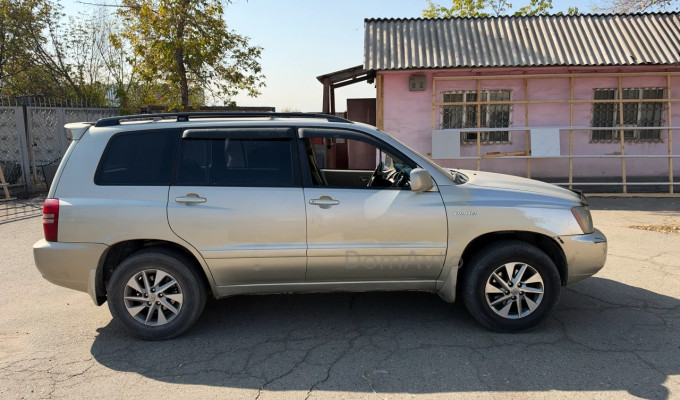 Toyota Highlander 2001 года