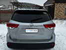 Toyota Highlander 2017 года