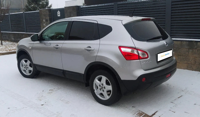 Nissan Qashqai 2010 года