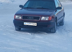 Audi 100 1993 года