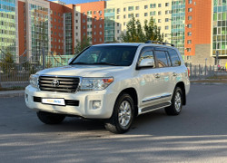Toyota Land Cruiser 2012 года