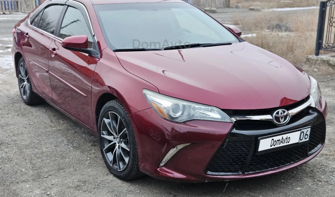 Toyota Camry 2017 года