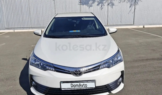 Toyota Corolla 2018 года