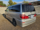 Toyota Alphard 2005 года