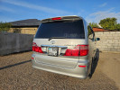 Toyota Alphard 2005 года