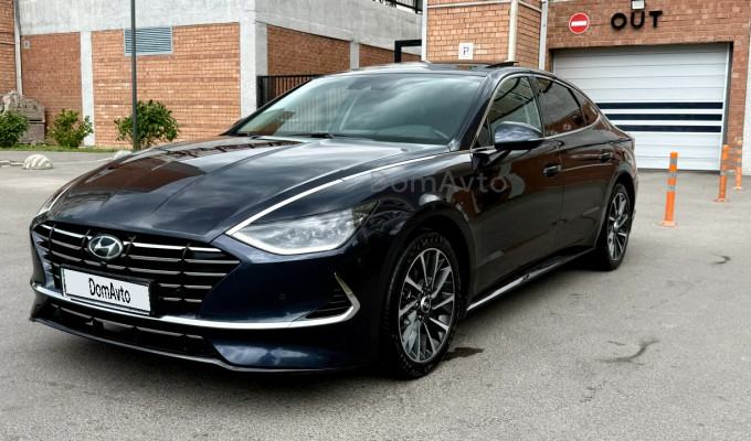Hyundai Sonata 2022 года