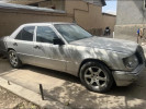 Mercedes-Benz E-Класс 1990 года