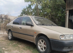 Nissan Primera 1991 года