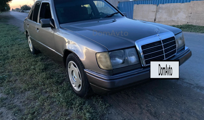 Mercedes-Benz E-Класс 1991 года