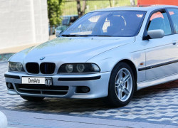 BMW 5 серия 2000 года