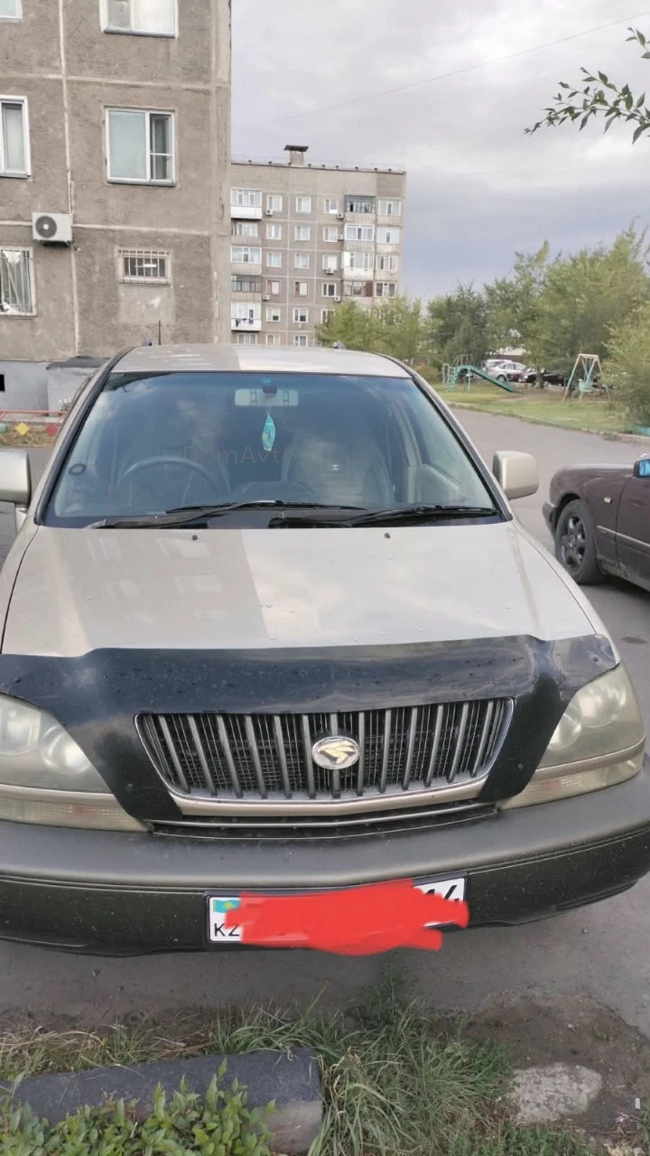 Toyota Harrier, 1998
