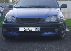 Toyota Avensis 1998 года