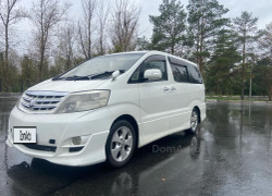 Toyota Alphard 2005 года