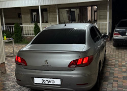 Peugeot 408 2013 года