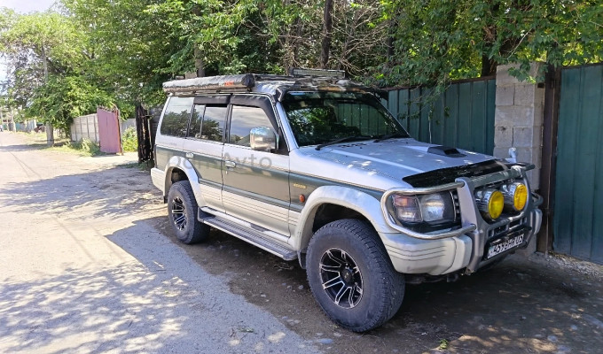 Mitsubishi Pajero 1996 года
