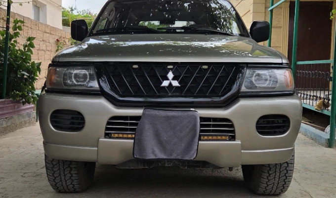 Mitsubishi Montero Sport 2003 года